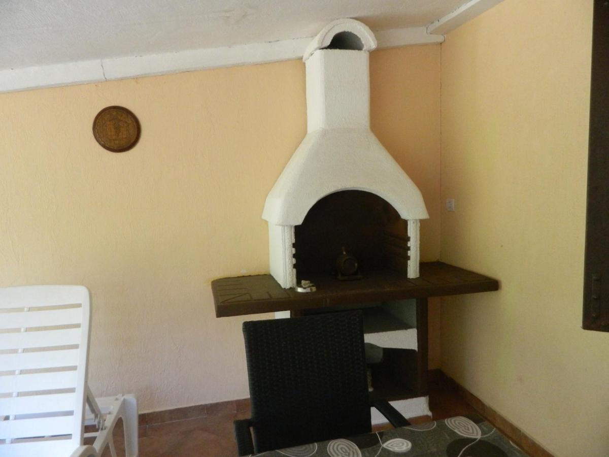 Apartments Vila Vanda Πόρετς Εξωτερικό φωτογραφία