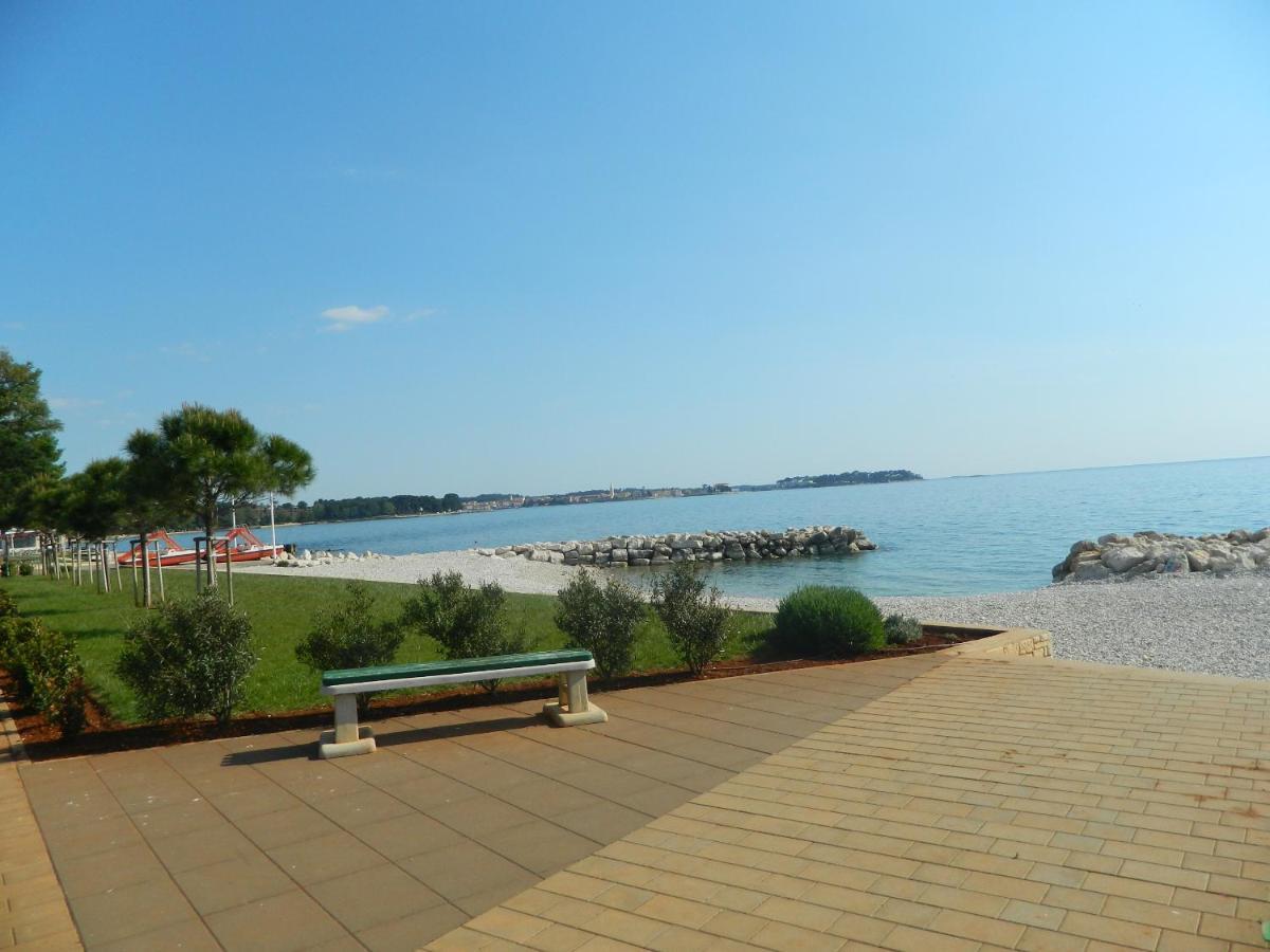 Apartments Vila Vanda Πόρετς Εξωτερικό φωτογραφία